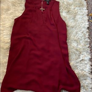 Maroon short flowy dress
